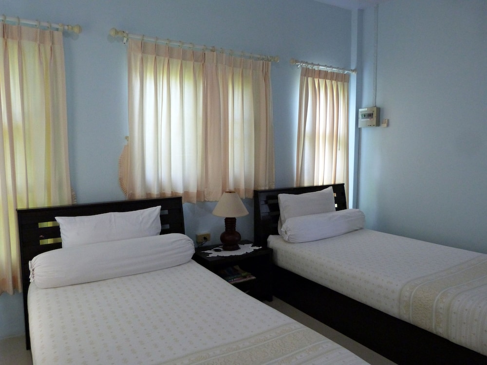 Bann Suan Rachawadee B&B
