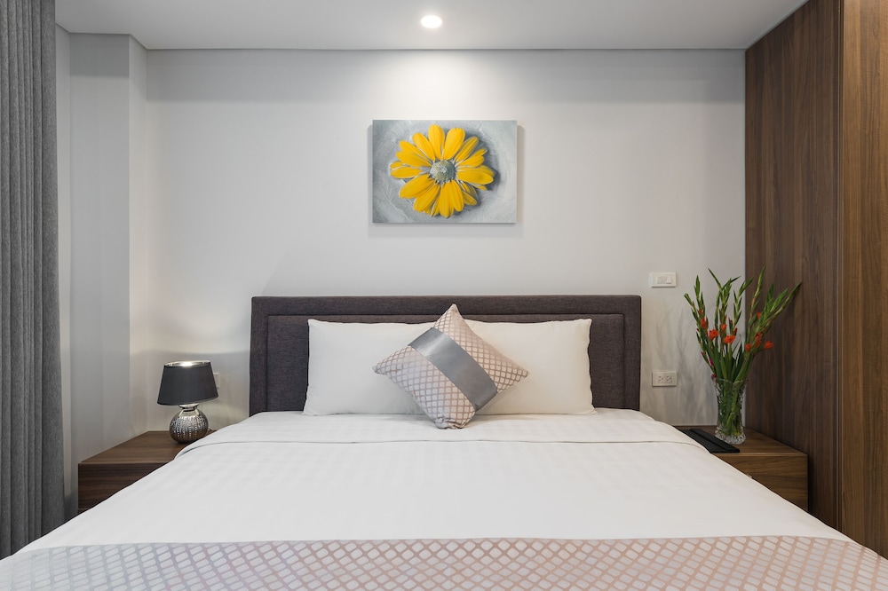 Narcissus Hotel and Apartment
