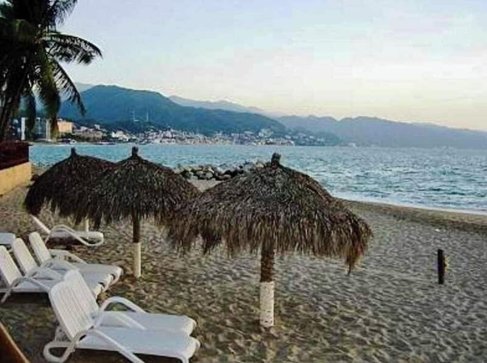 Los Tules Condominium Resort