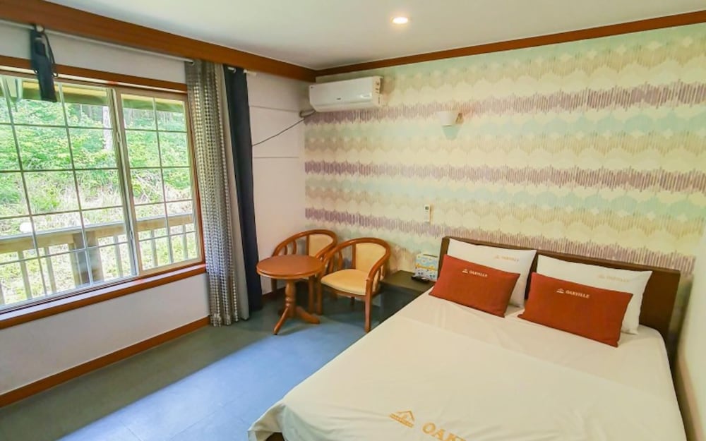 Taean Oak Vill Pension