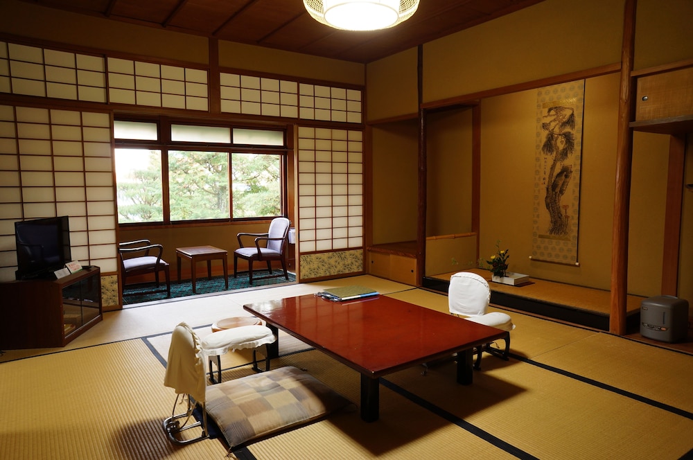Meisho Sansuien - Yuda Onsen -