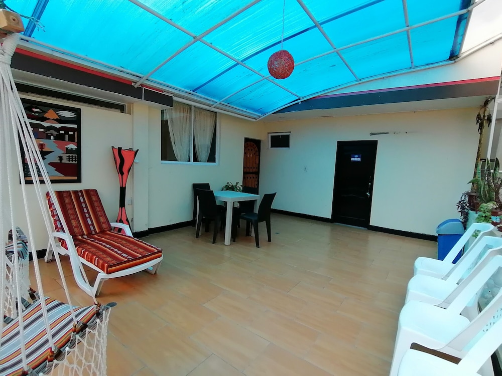 Hostal y Complejo recreacional La Playita de Monse