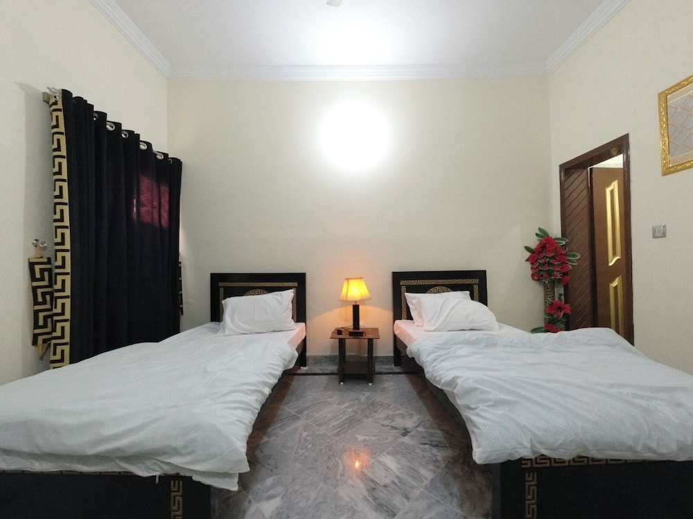 Room-charming B&B in Rawalpindi