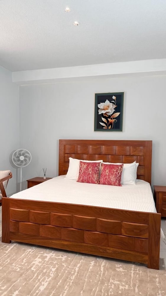 Diane Luxurious Homes