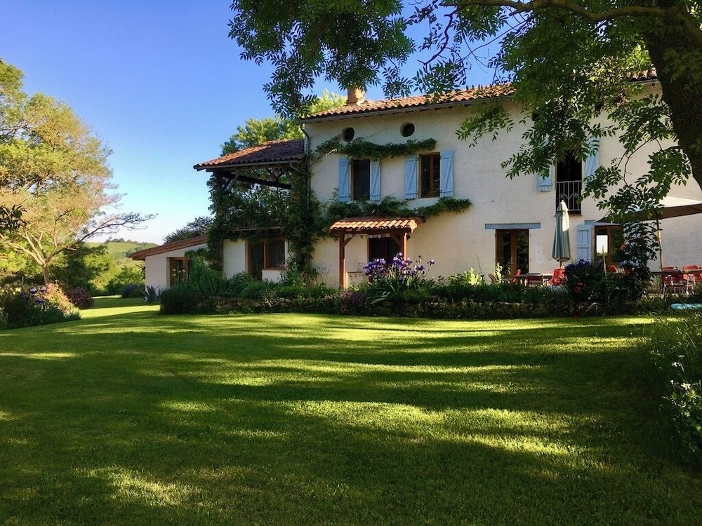 Macara