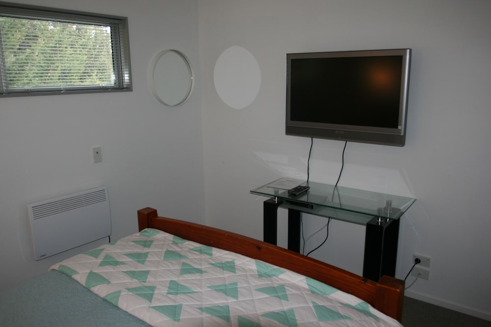 Mapleview Cottage view 5