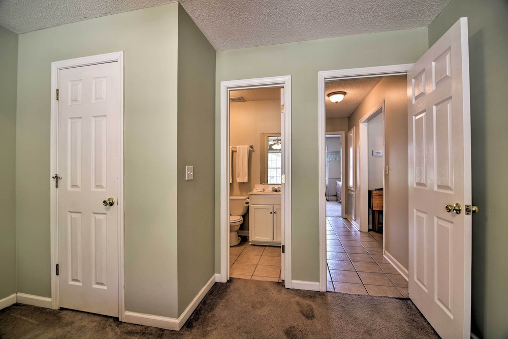 Oxford Vacations - Charming Oxford Home  1 Mi to Ole Miss Campus - Property Image 8