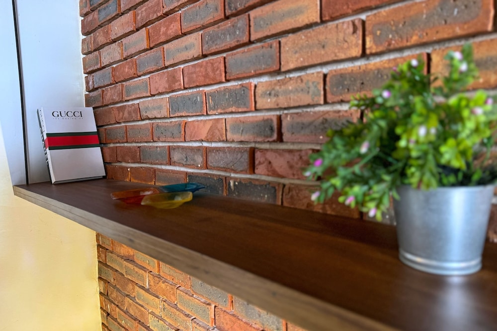 The Built-up 2 BDR Condo 15 min to CAI Airpt
