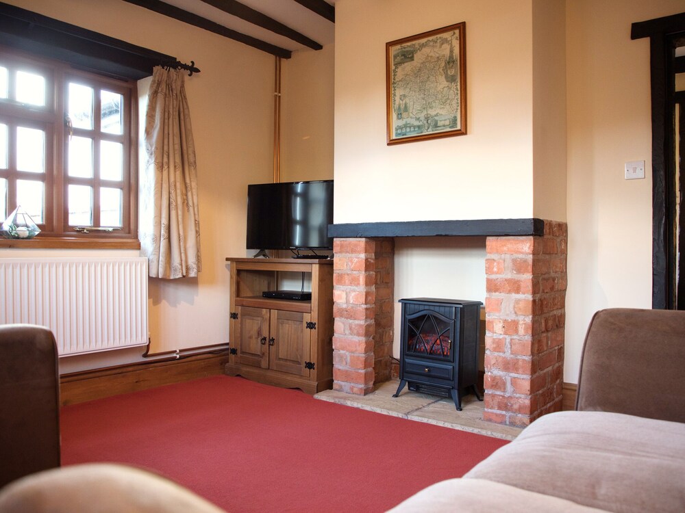 Malvern Vacations - Yew Tree Cottage - Property Image 2