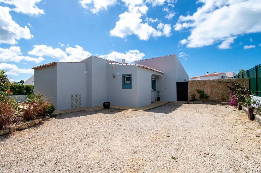 Casa Ana Superbly Renovated With Heated Private