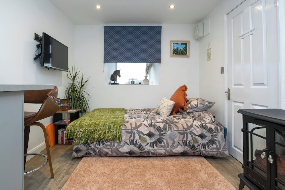 Duck Tavern Annexe