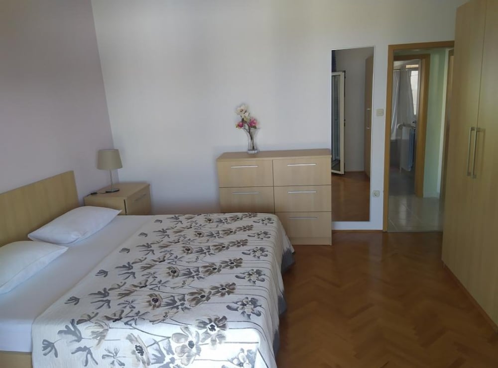 Apartments Roščić