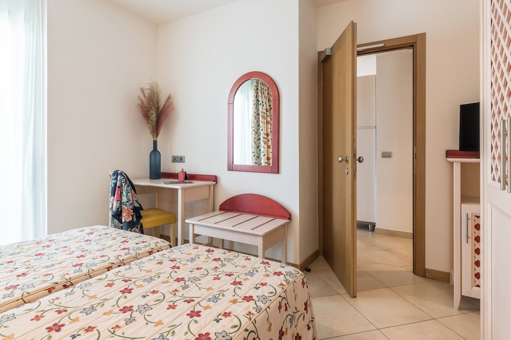 Katja Hotel