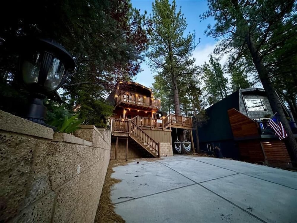 Big Cub Cabin #2521