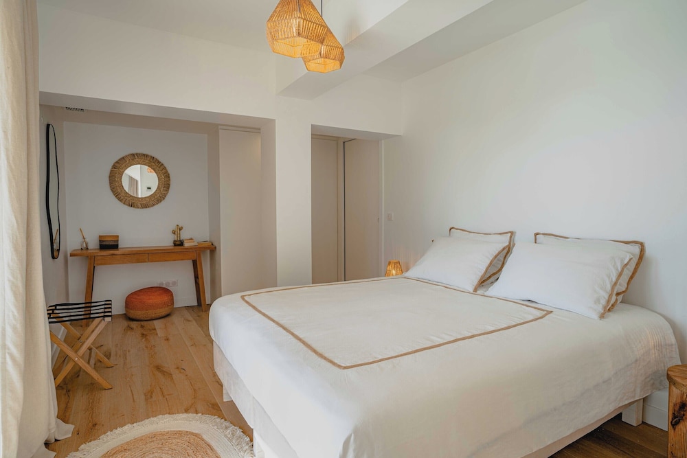 Sumptuous Contemporary Villa - Gassin Hills - 6br/12p