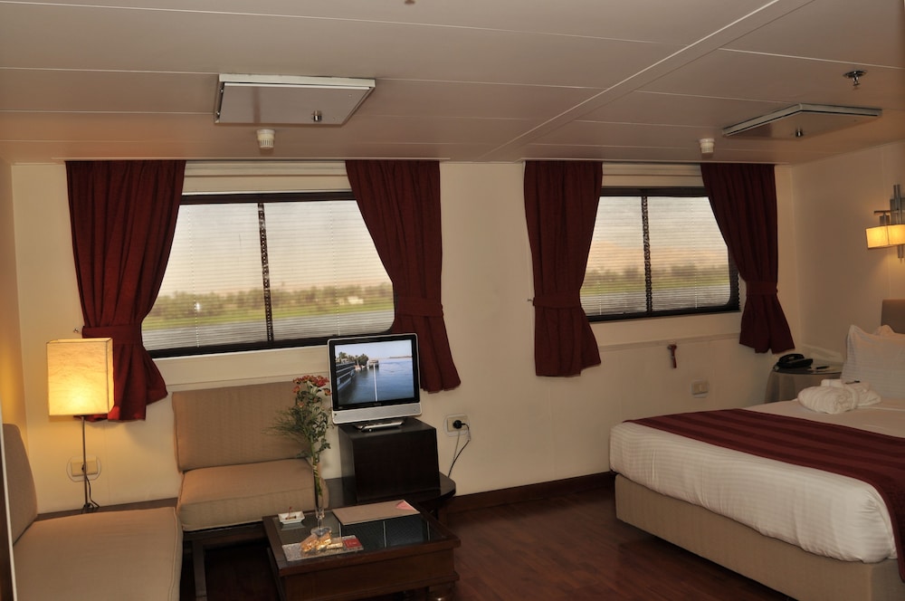 MS Alexander The Great Nile Cruise