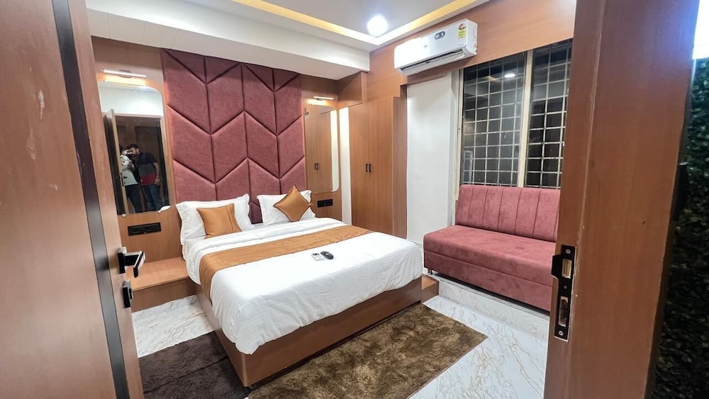 HOTEL NEST ICON