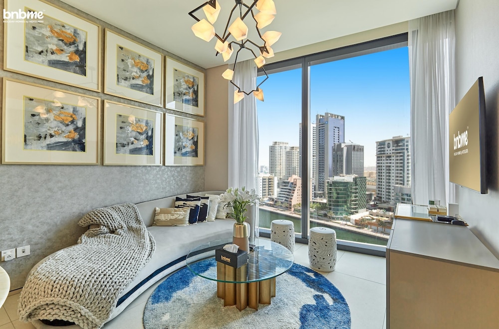 Private Beach in a Bnbme Designer Apartment