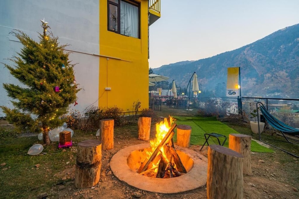The Hosteller Manali, Old Manali