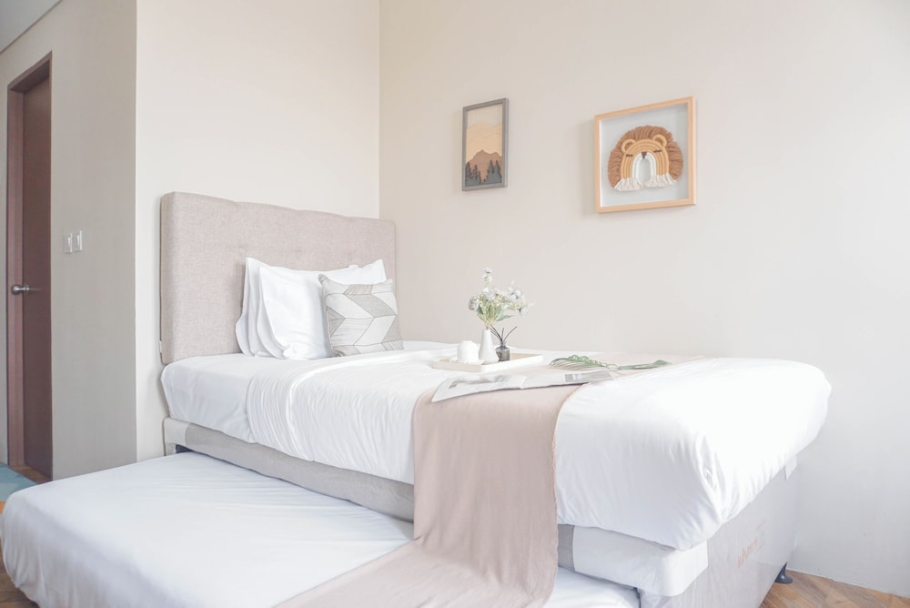 Homey Studio At Transpark Juanda Bekasi Timur Apartment