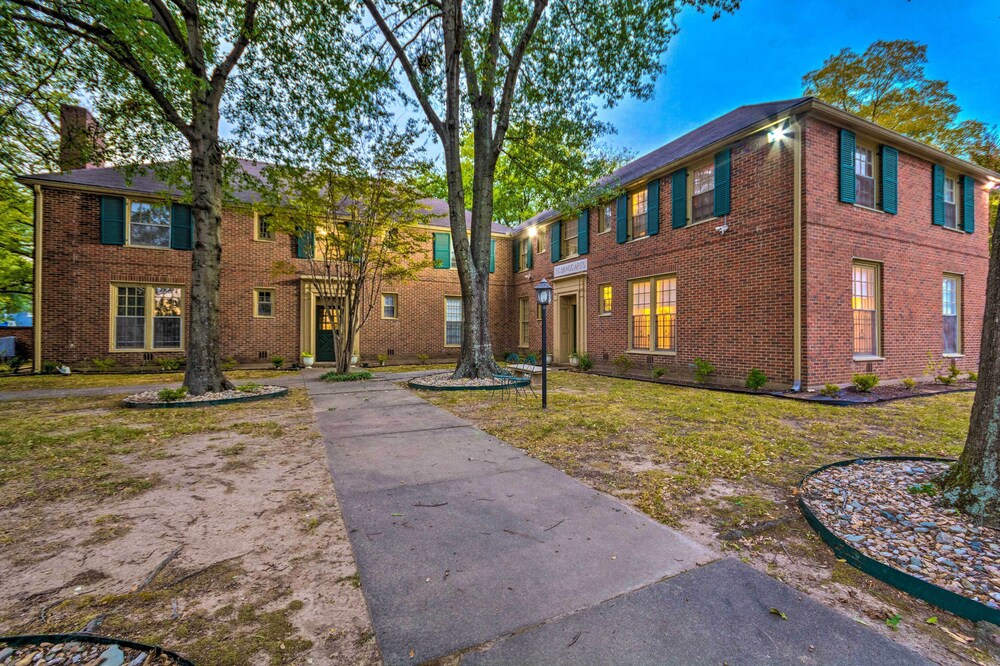 Charming Little Rock Condo: Walk to Downtown!, photo 18
