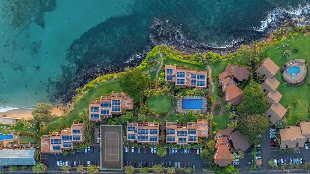 Kuleana Club - 402