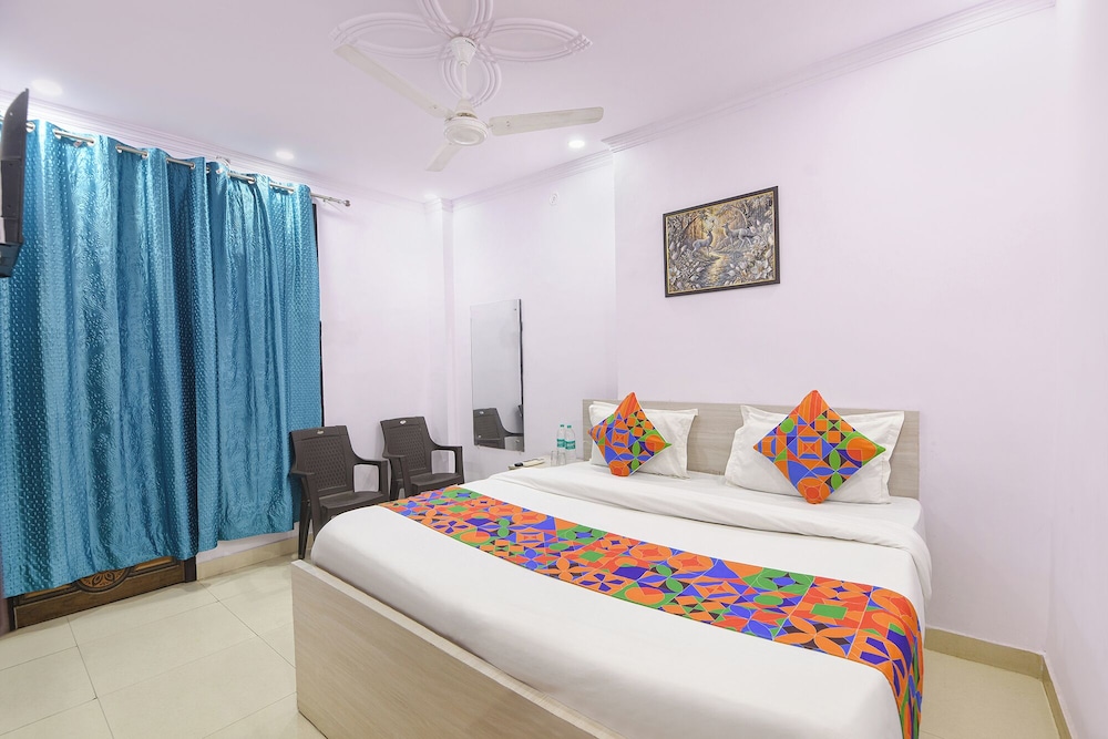 Fabhotel Comfort Home Stay