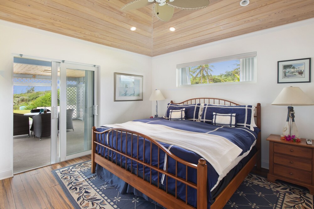 Neptune Cove 5 Bedroom Home view 3