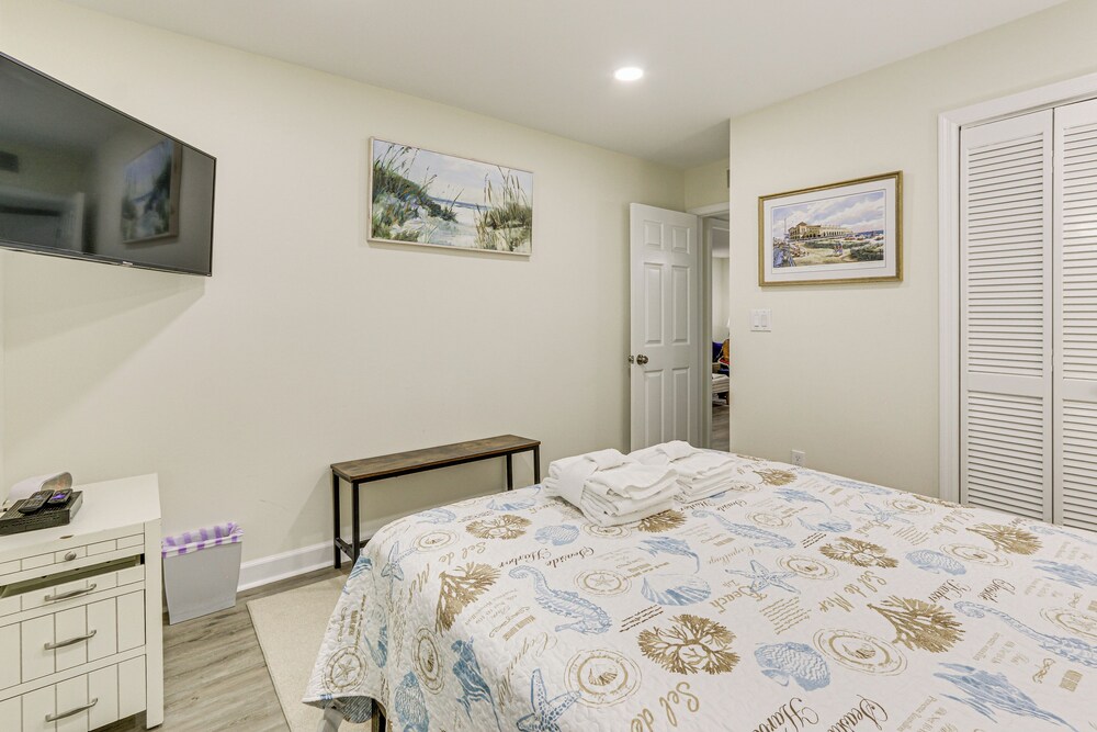 Beach & Pool Access: Serene Hilton Head Haven!