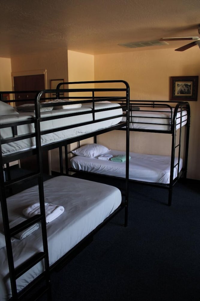 Ashland Vacations - Ashland Commons Hostel - Property Image 47