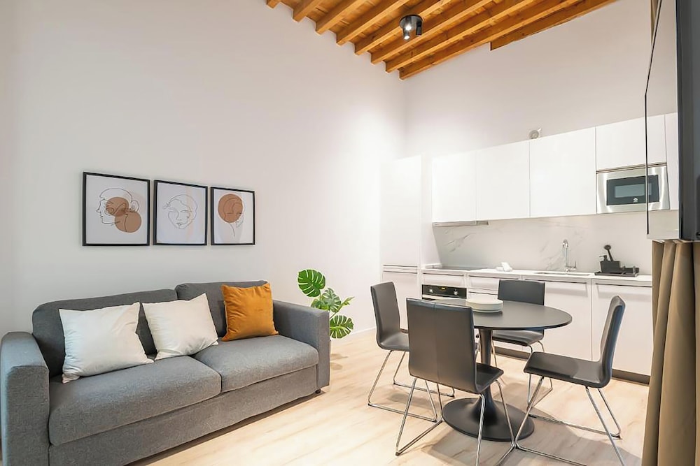 Feelathome Conde Apartments