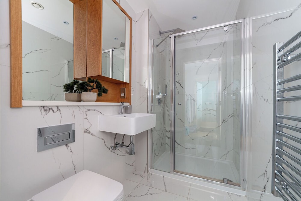 The Ealing Luxury Flat