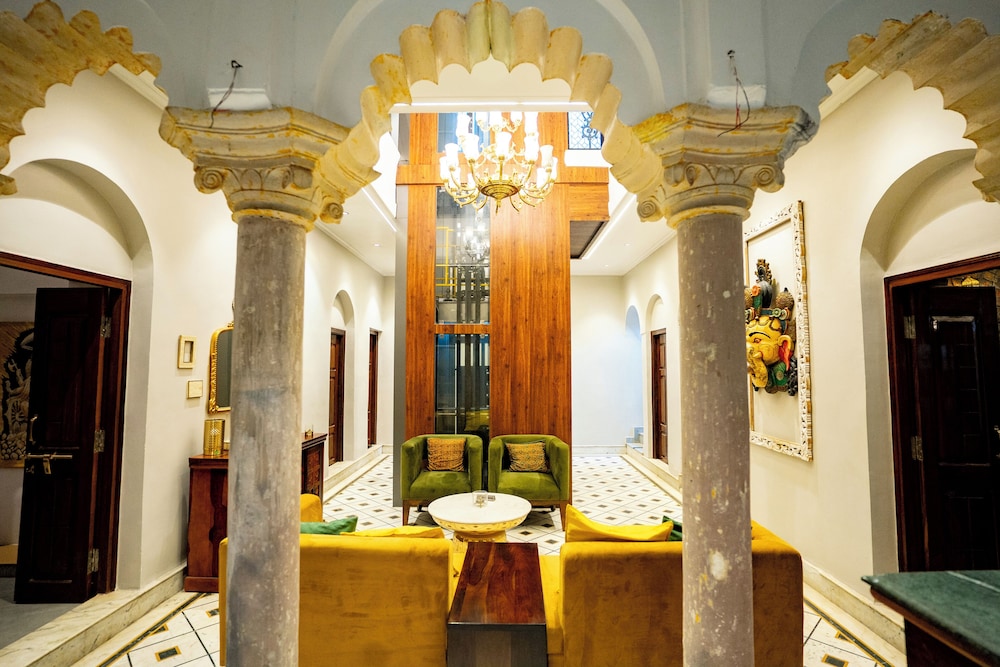 SHIVA KASHI HOTEL