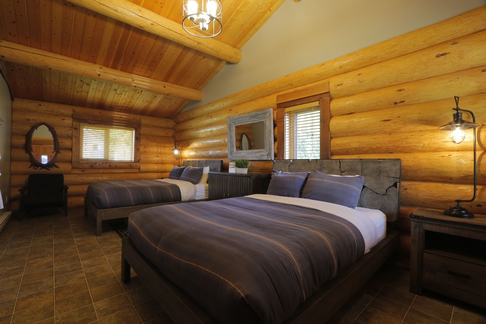 Sointula Lodge view 5
