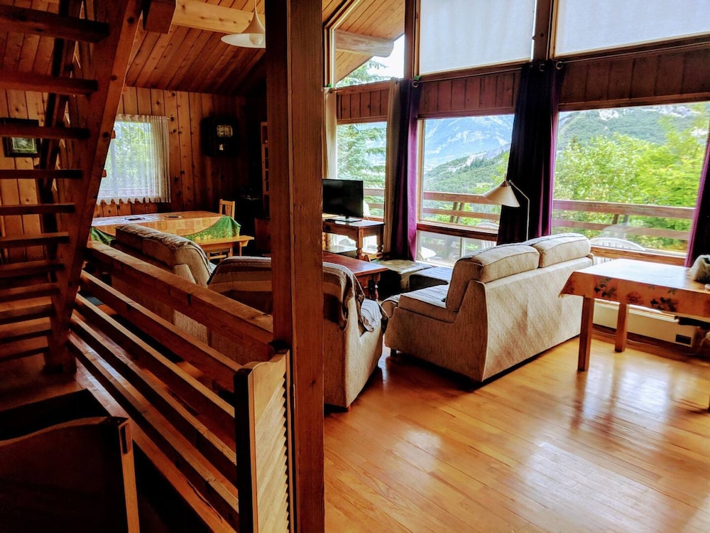 Alpine Chalet La Conchette