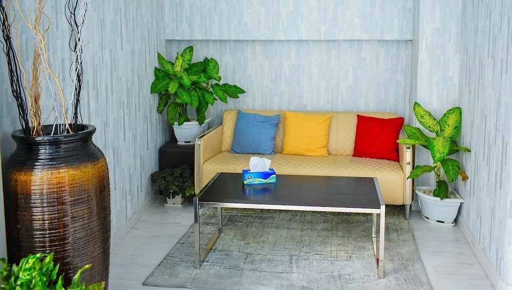 Local Escape Boutique photo 5