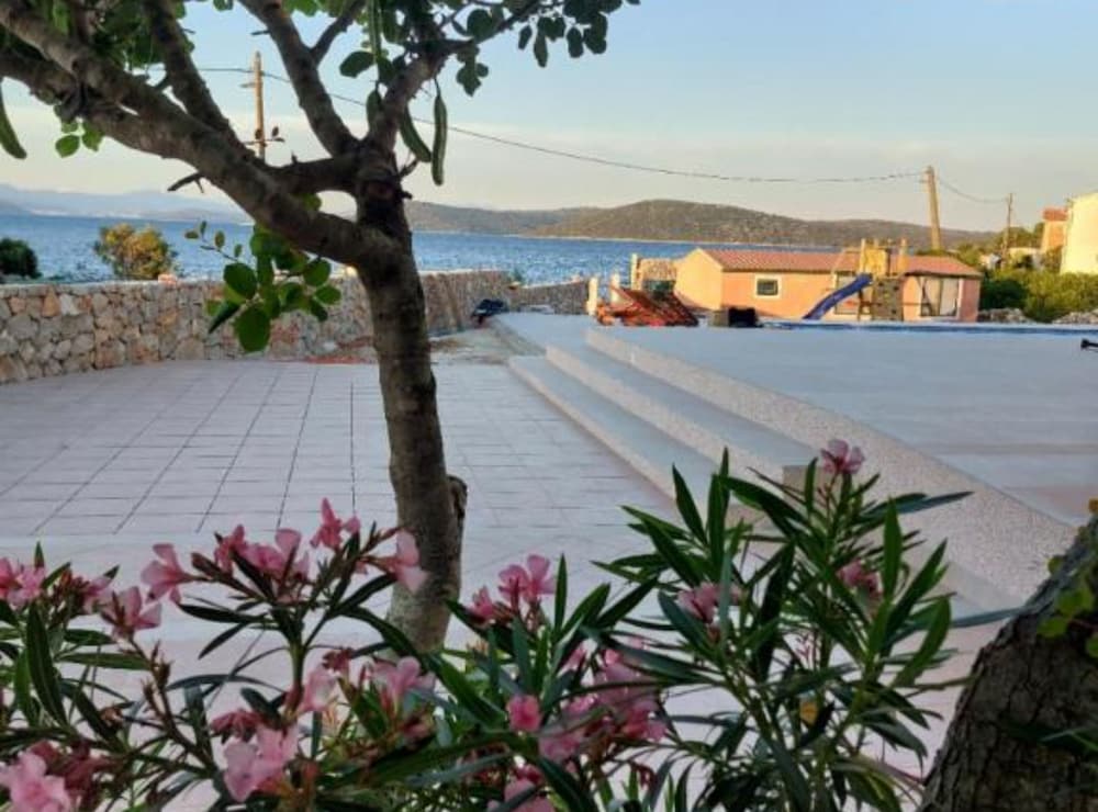 Villa Tamaris