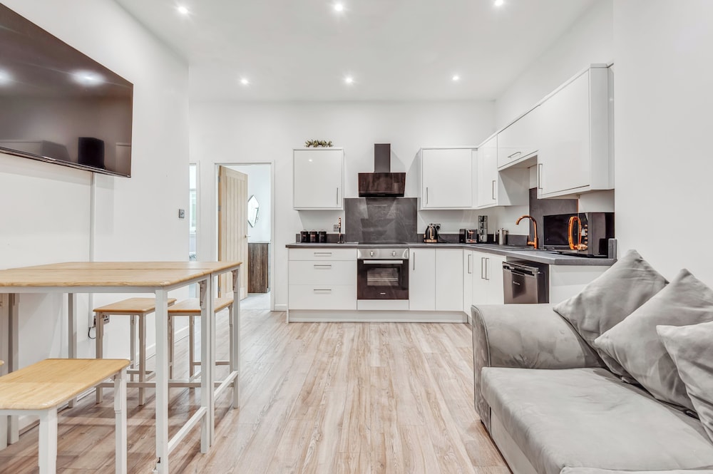Central Liverpool Retreat