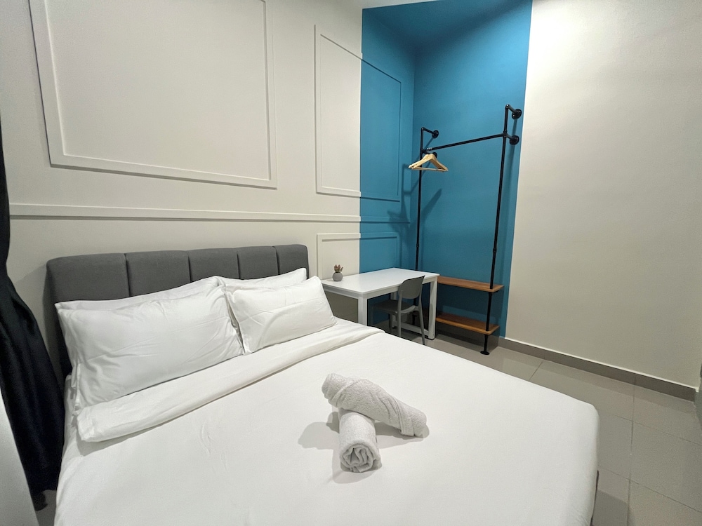 Amber Cove Melaka by Manhattan Group