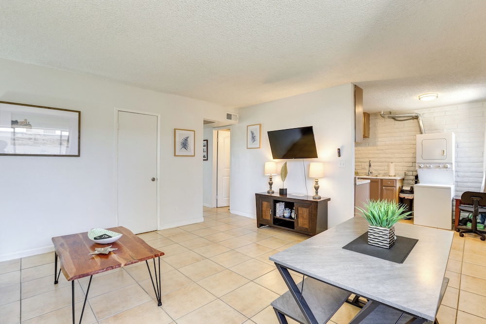 Glendale Unit w/ Private Yard Near Sports Venues!