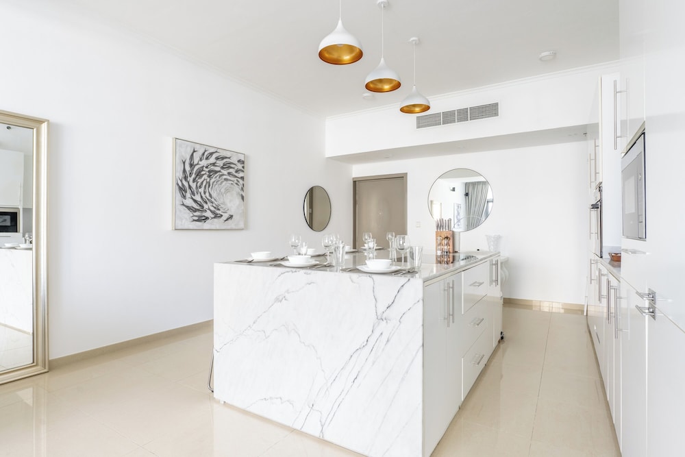 Waterfront 3BR with Marina View at DEC