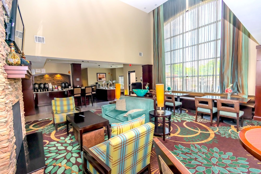Staybridge Suites Houston IAH - Beltway 8, an IHG Hotel - Property Image 11