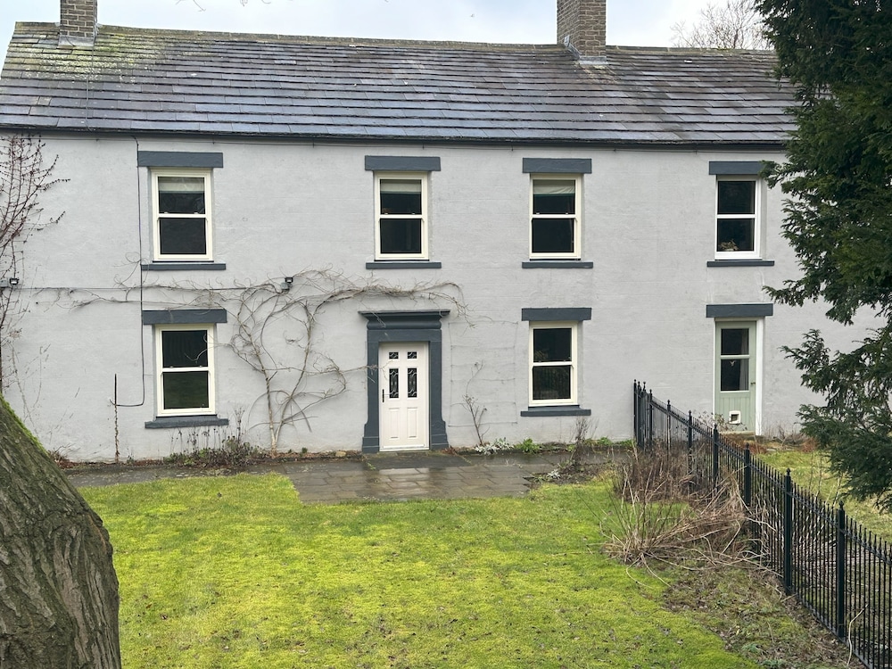 Ings House