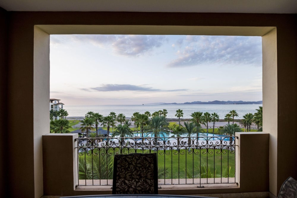 Paraiso Del Mar by Casago