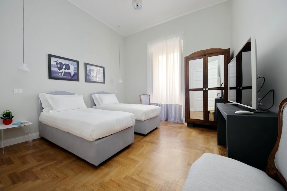 Treasurerome Quattro Fontane Luxury