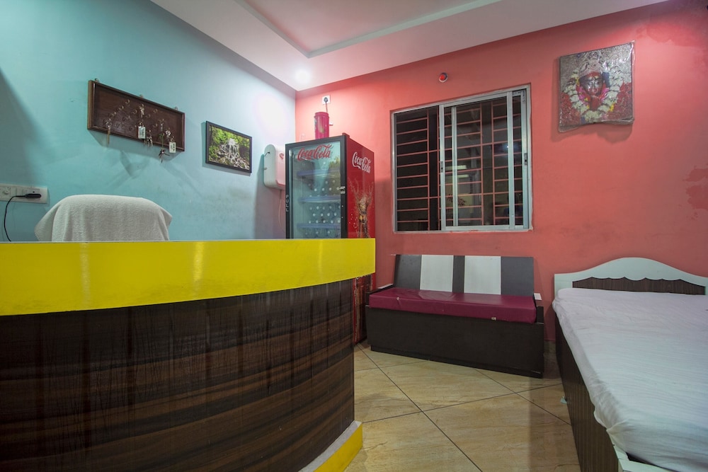 OYO 10462 Smriti Guest House