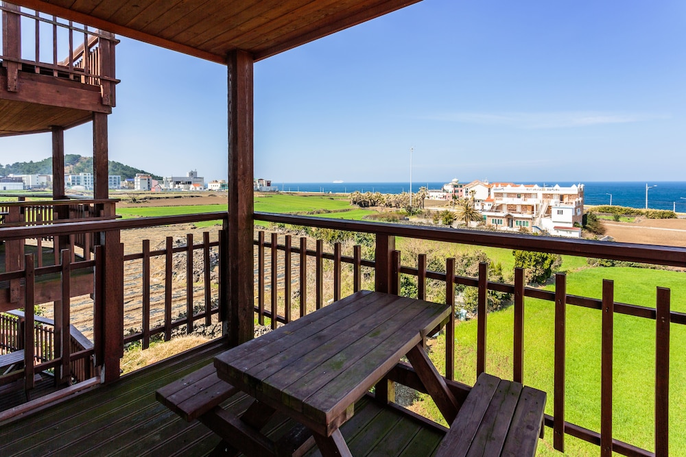 Beachscape Pension