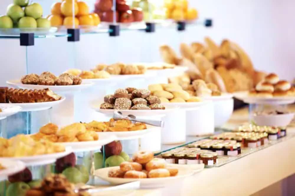 Nemea Appart Hotel Quai Victor Tours Centre