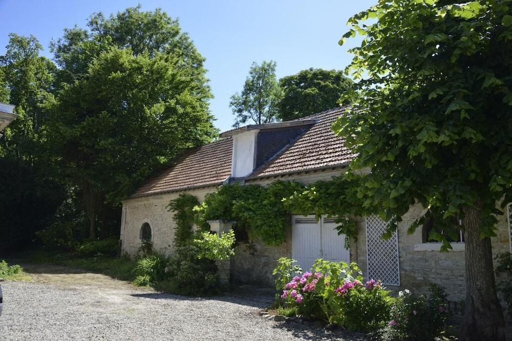 Le château d'Hermonville