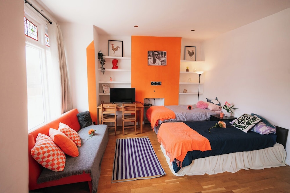 Fabian Road Cozy House - Central London